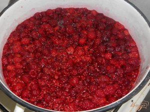 Как приготовить малиновое варенье