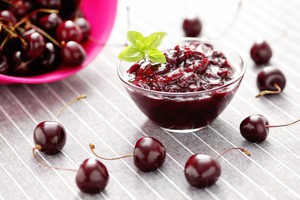 Вишневое варенье