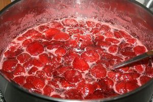 Домашний рецепт варенья из клубники