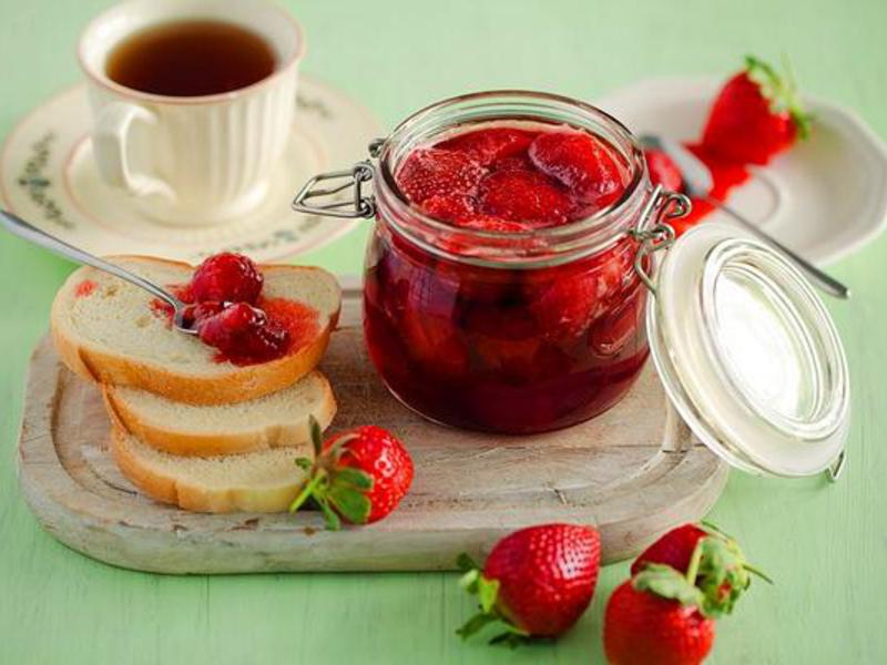 Рецепт приготовления варенья из клубники Самый простой способ сварить варенье