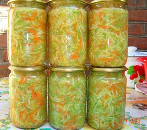 Из чего сделать кабачковый салат