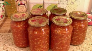 Овощной салат из фасоли