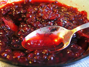 Как приготовить брусничное варенье 