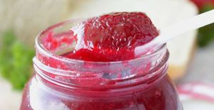 Варенье из брусники без варки 