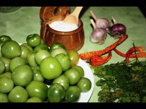 Солёные зелёные помидоры - готовим дома