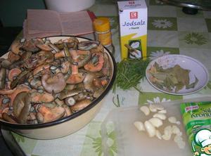Продукты для маринования рыжиков