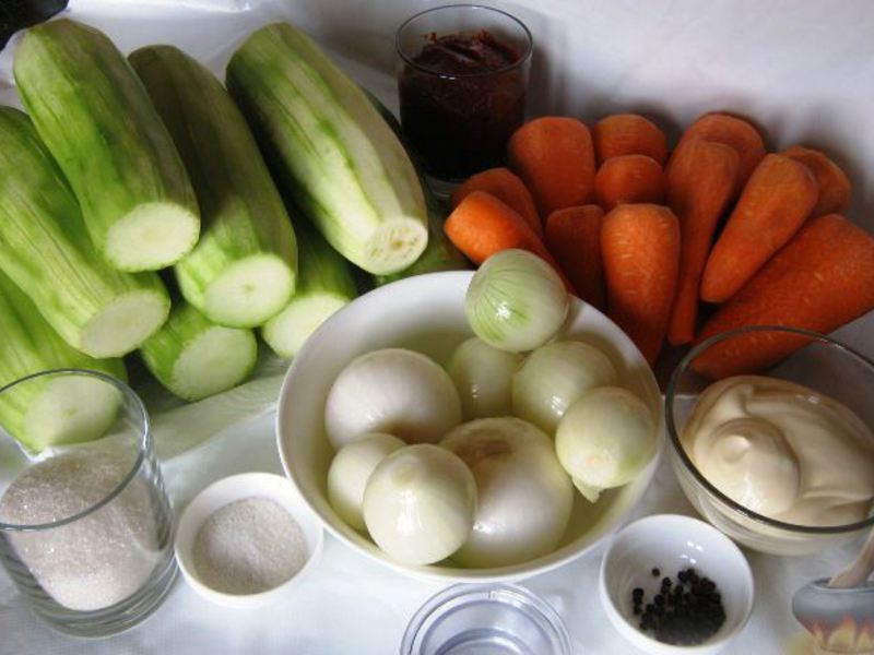 Икра кабачковая с майонезом и морковью Икра кабачковая с майонезом - вкусный рецепт