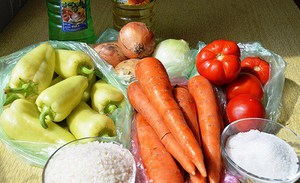 Салат с рисом на зиму - сытно и вкусно