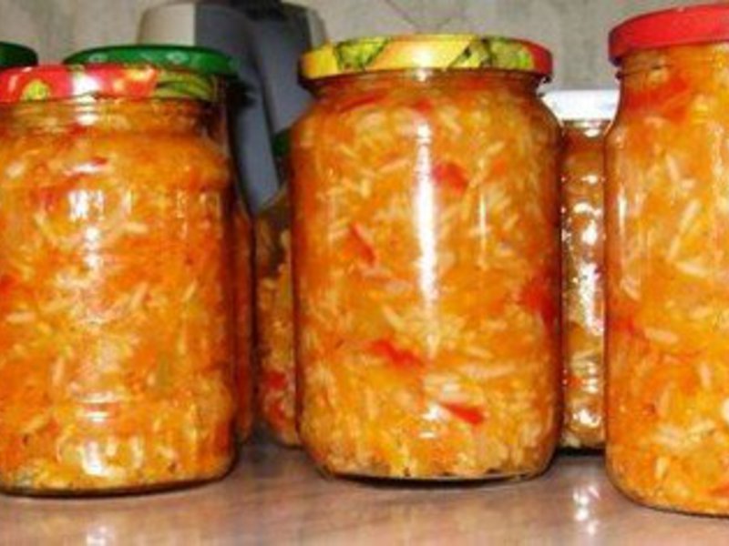 Вкусный салат с рисом - простые рецепты