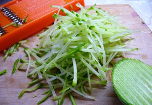 Очень вкусный салат из редьки