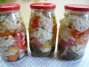 Маринуем капусту  на зиму - пошаговый рецепт