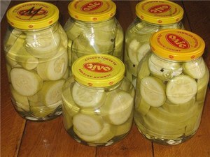 Кабачки на зиму в банках