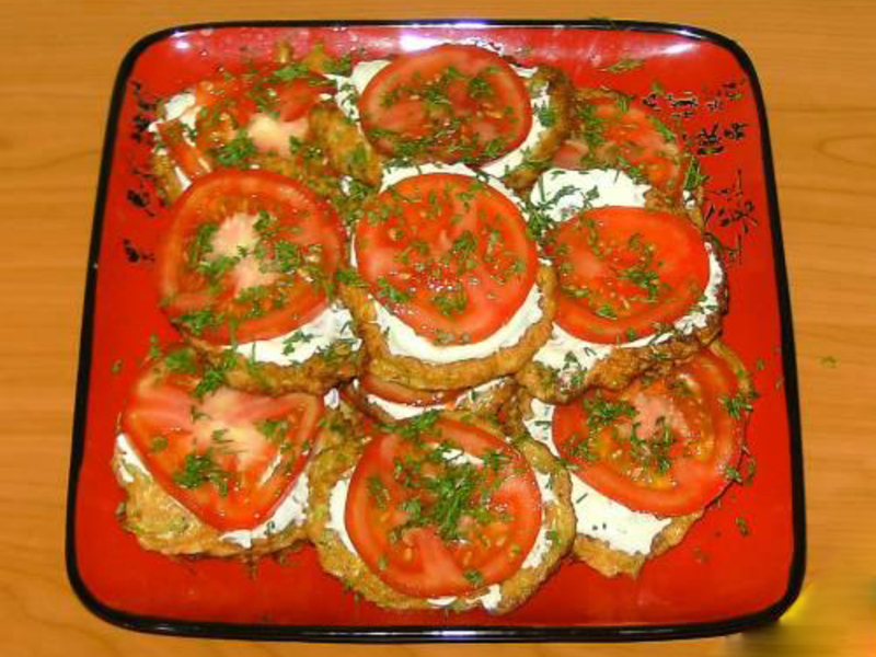 Рецепт простого блюда из кабачкой Рецепт вкусных оладий из кабачков