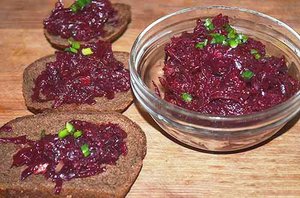 Рецепт очень вкусной икры из свеклы на зиму
