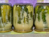 Как закрыть огурцы в банки