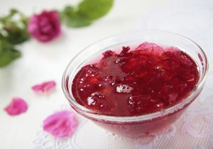 Как выбрать розу для варенья
