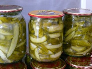 Заготовка из огурцов