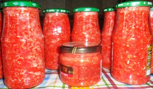 Аджика с хреном на зиму - рецепты