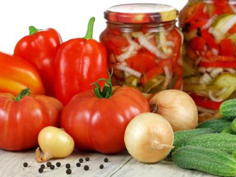 Рецепт вкусного салата в банки