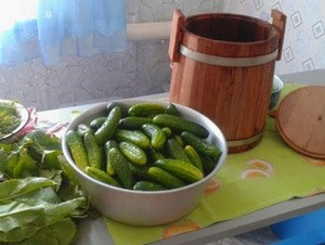Огурцы по простому рецепту