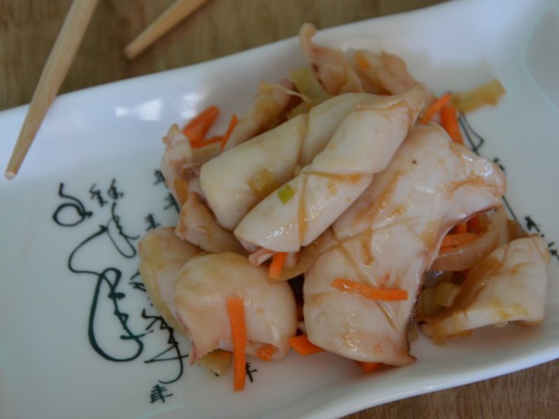 Маринованные кальмары с морковью