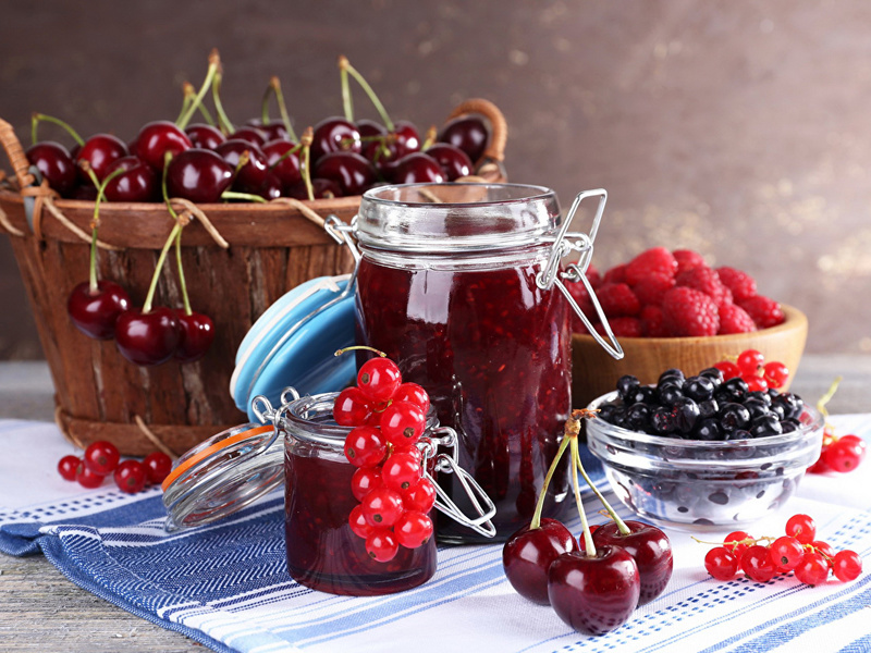 Баночки с вареньем Как закатывать вишневое варенье