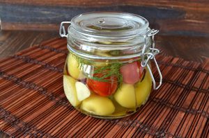 Пряный маринад для физалиса