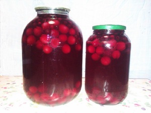 Компот из черной рябины