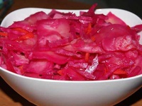 Квашеная капуста с буряком