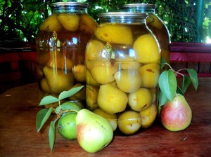 Компот из цельных груш