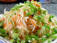 Маринованная капуста с морковью по-корейски