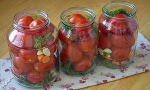 Маринованные томаты