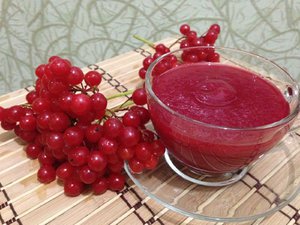 Делаем сок из калины