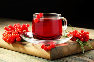 Полезный сок из калины