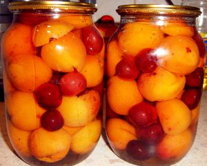  вишневый компот 