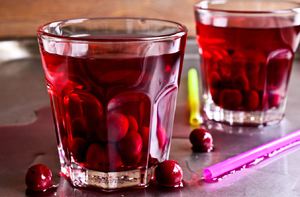 Компот из замороженной вишни с косточками