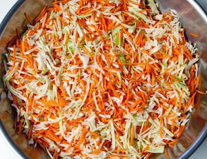 Капуста салатная на зиму в банках